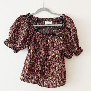 Old Navy puff sleeve, square neck blouse with short sleeves — Women's/Juniors XS